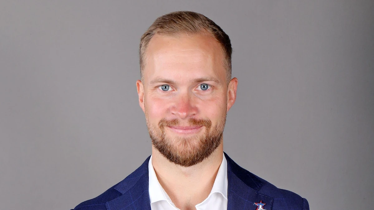 Marius Riedel ist Sportlicher Leiter der Ravensburg Towerstars.